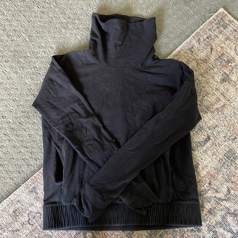 Lulu sweatshirt